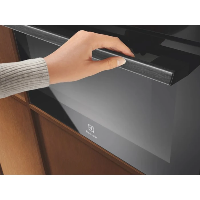Товар Встраиваемая микроволновая печь Electrolux LVM8E08Z VSK2328465